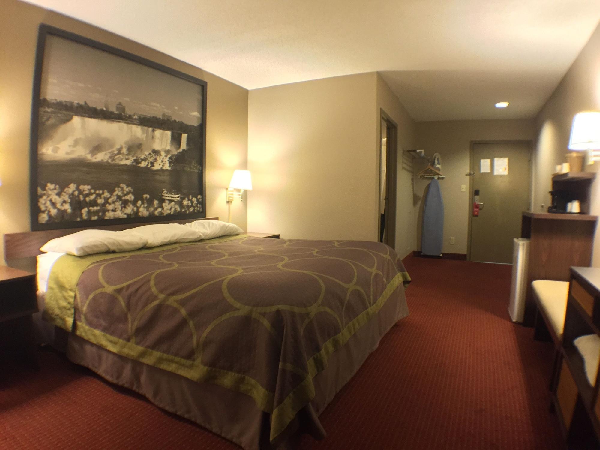 ซูเปอร์ 8 บาย วินด์แฮม ไนแองการาฟอลส์ Hotel ไนแอการาฟอลส์ ภายนอก รูปภาพ