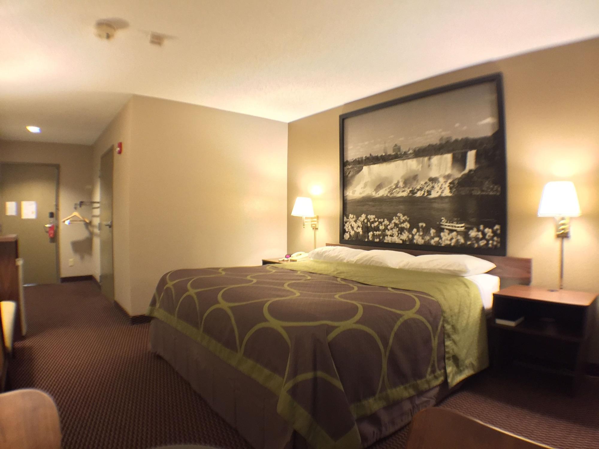 ซูเปอร์ 8 บาย วินด์แฮม ไนแองการาฟอลส์ Hotel ไนแอการาฟอลส์ ภายนอก รูปภาพ