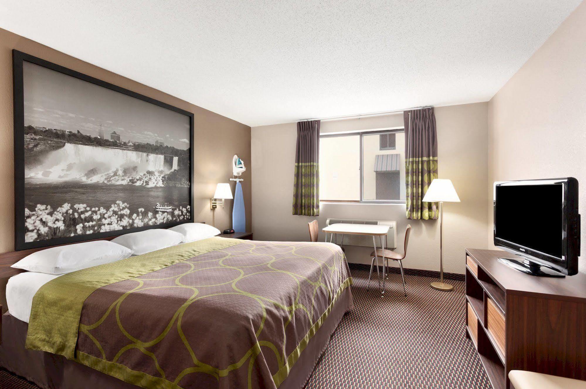 ซูเปอร์ 8 บาย วินด์แฮม ไนแองการาฟอลส์ Hotel ไนแอการาฟอลส์ ภายนอก รูปภาพ